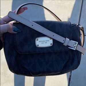 Michael Kors Mini Cross body With Wallet